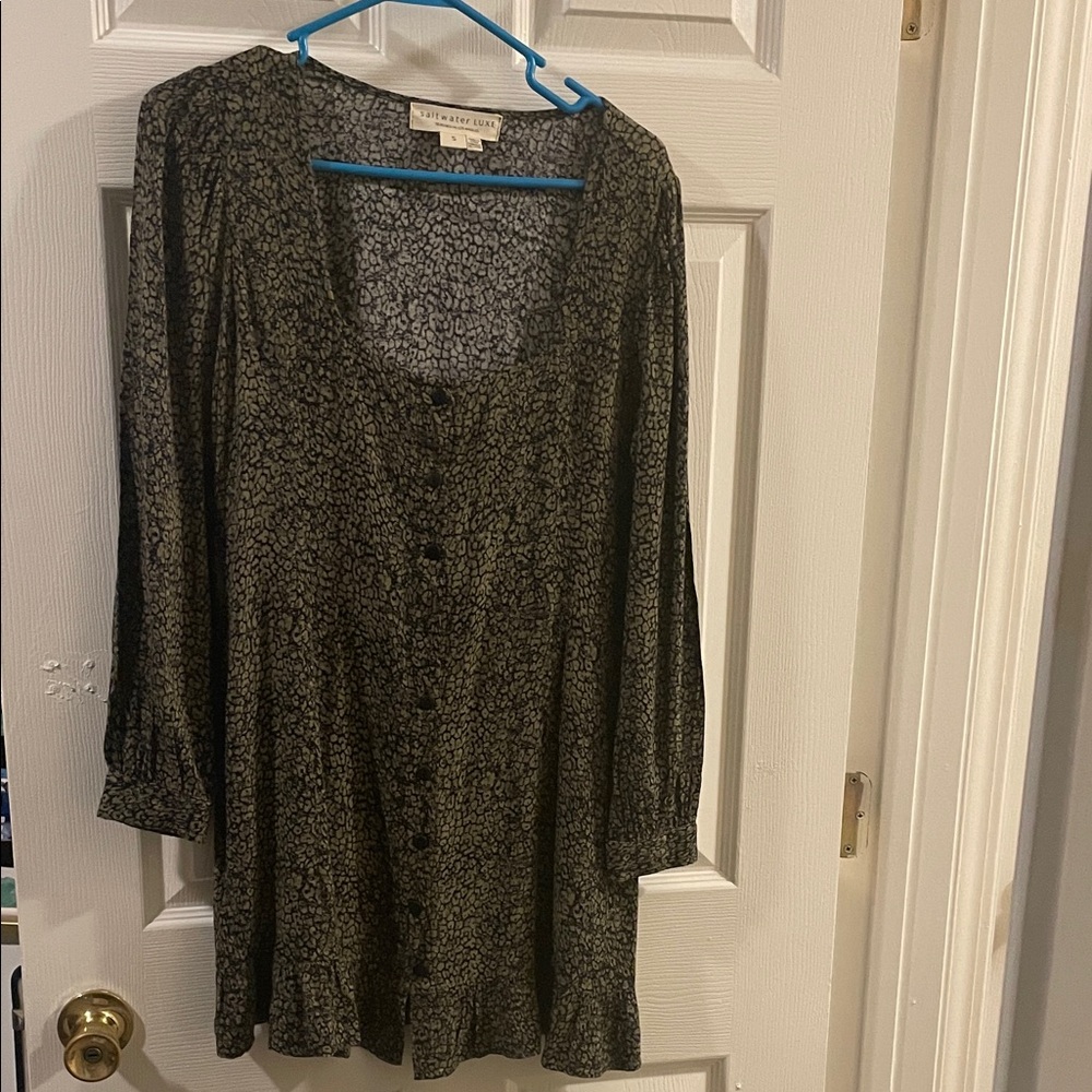 Saltwater LUXE Small Black and Green Blouse